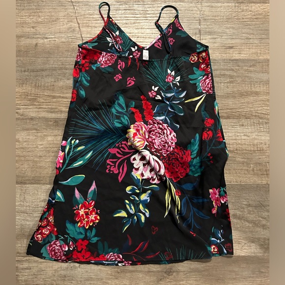 Stars Above Silky Nighty - Picture 5 of 5